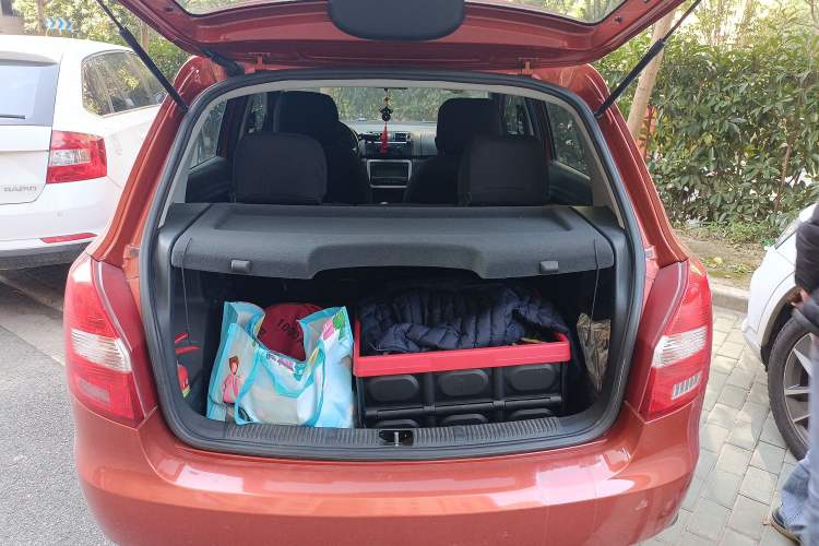 Used Skoda Fabia 2008 1.6L Manual Crystal Edition Trunk