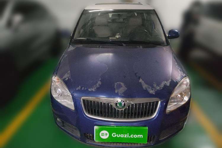 Used Skoda Fabia 2009 1.6L Automatic Crystal Edition Front