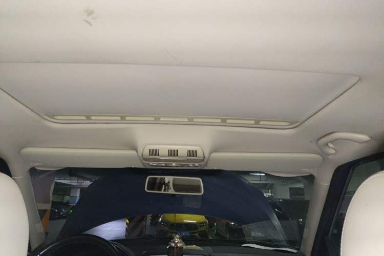 Used Skoda Fabia 2009 1.6L Automatic Crystal Edition Headliner