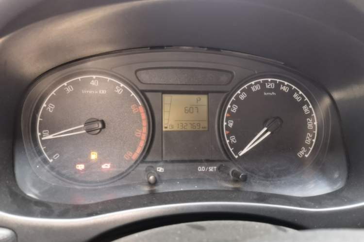 Used Skoda Fabia 2009 1.4L Automatic Crystal Edition Instrument Cluster
