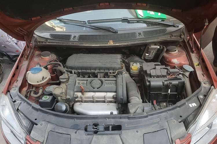Used Skoda Fabia 2009 1.4L Automatic Crystal Edition Engine Bay