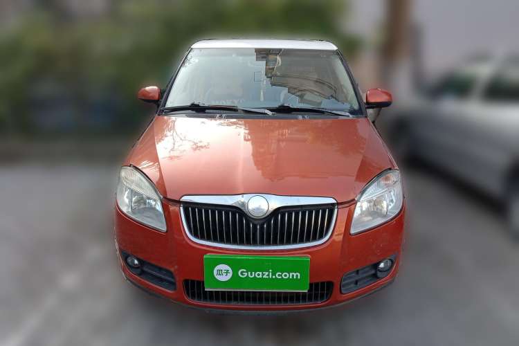 Used Skoda Fabia 2009 1.6L Automatic Crystal Edition Front