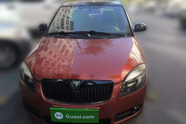 Used Skoda Fabia 2009 1.6L Automatic Crystal Edition Front