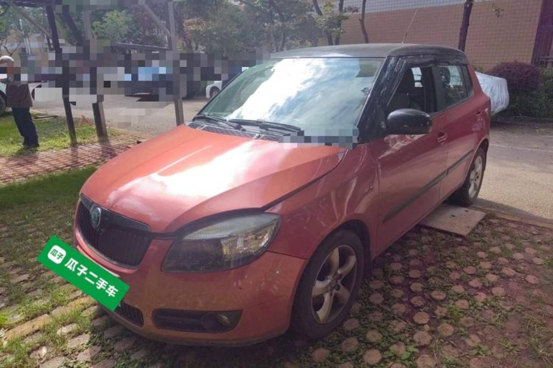 Used Skoda Fabia 2009 1.6L Automatic Crystal Edition Front Left 45 Deg