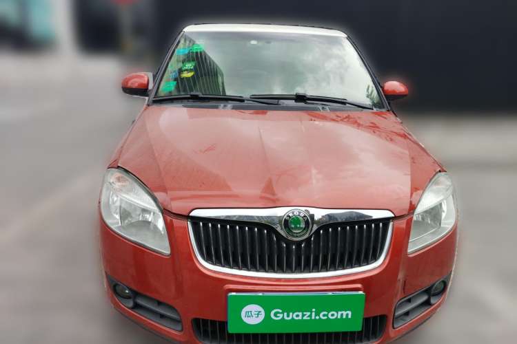 Used Skoda Fabia 2009 1.6L Automatic Crystal Edition Front
