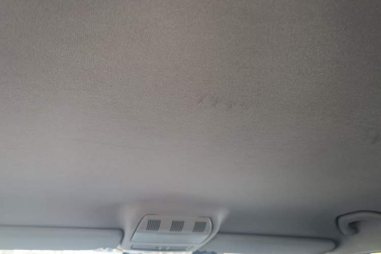 Used Skoda Fabia 2009 1.6L Automatic Crystal Edition Headliner