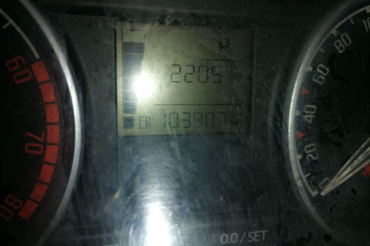 Used Skoda Fabia 2009 1.6L Automatic Crystal Edition Odometer Close Up