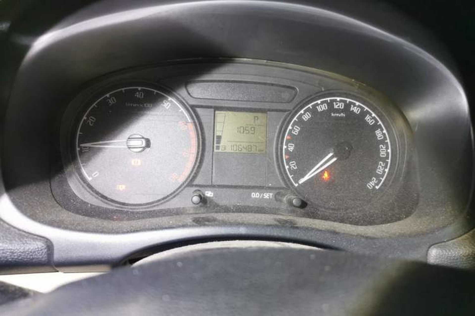 Used Skoda Fabia 2009 1.4L Automatic Crystal Edition Odometer Close Up