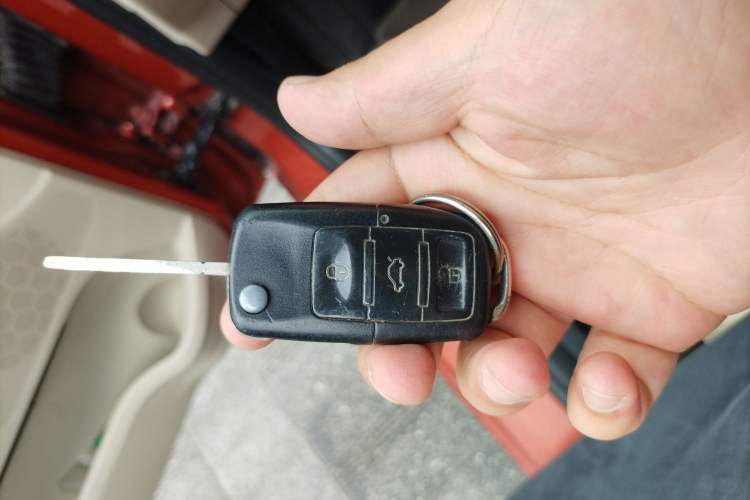 Used Skoda Fabia 2009 1.6L Automatic Crystal Edition Vehicle Key
