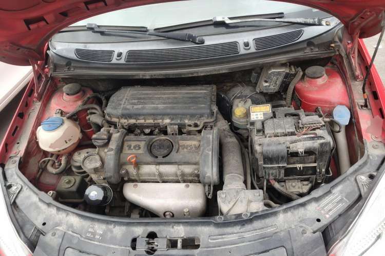 Used Skoda Fabia 2009 1.6L Automatic Crystal Edition Engine Bay