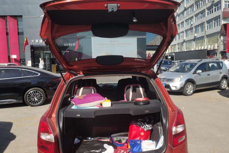 Used Skoda Fabia 2009 1.4L Automatic Crystal Edition Trunk