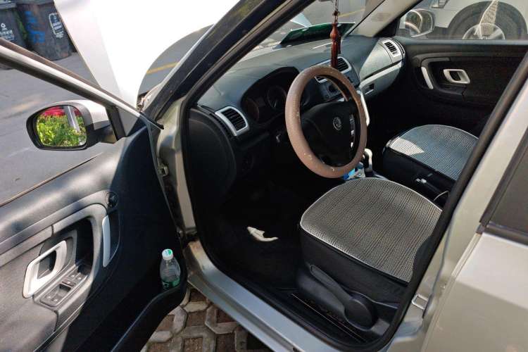Used Skoda Fabia 2009 1.6L Automatic Crystal Edition Driver Seat