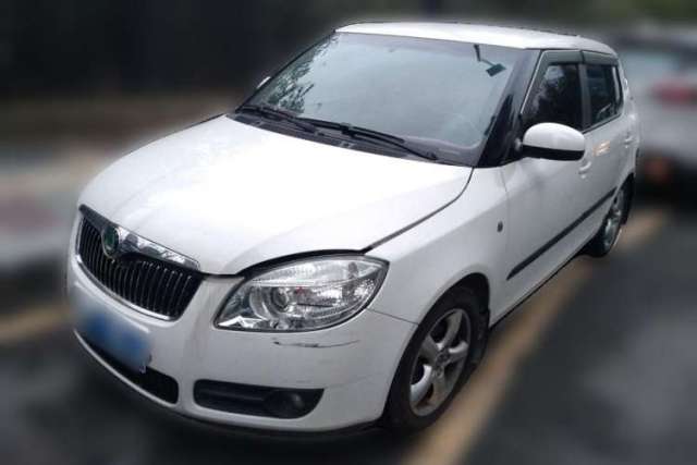Used Skoda Fabia 2009 1.6L Automatic Crystal Edition