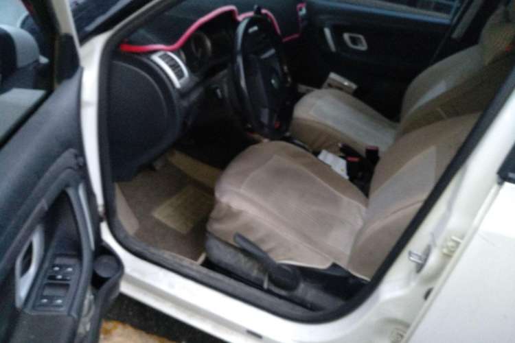 Used Skoda Fabia 2009 1.6L Automatic Crystal Edition Driver Seat