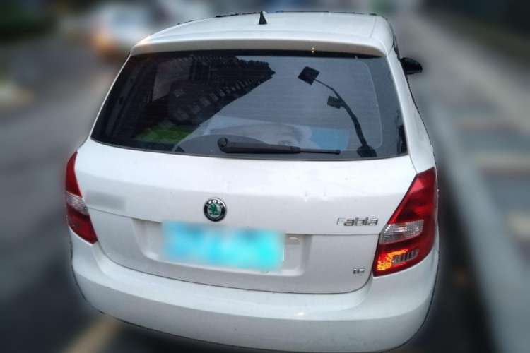 Used Skoda Fabia 2009 1.6L Automatic Crystal Edition Rear