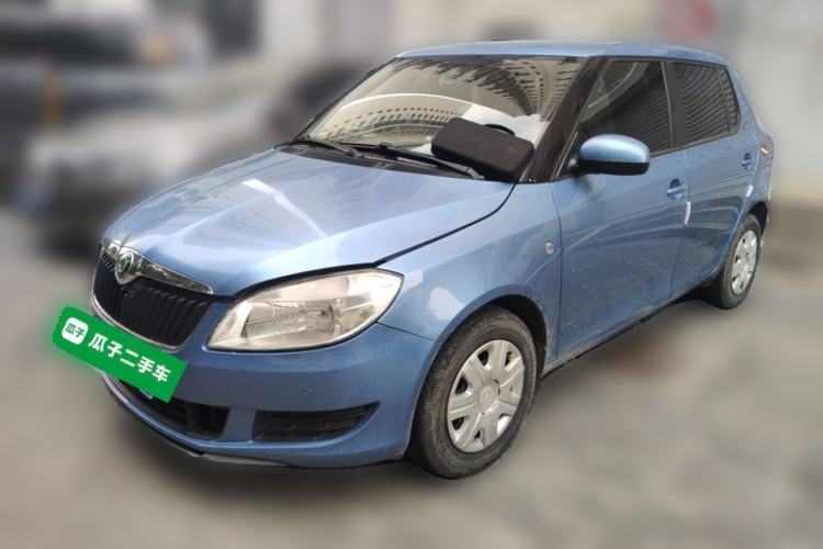Used Skoda Fabia 2011 1.4L Automatic Crystal Edition Guazi used car, China used car export, Used car for sale, Used  cars, Cheapest cars for sale