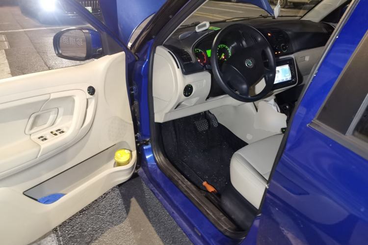 Used Skoda Fabia 2011 1.4L Automatic Crystal Edition Driver Seat