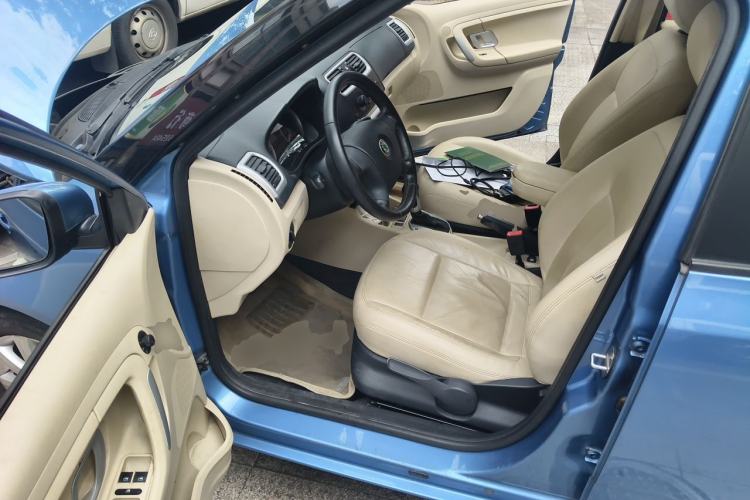 Used Skoda Fabia 2011 1.6L Automatic Crystal Edition Driver Seat
