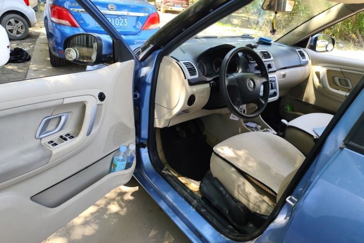 Used Skoda Fabia 2011 1.4L Manual Crystal Edition Driver Seat