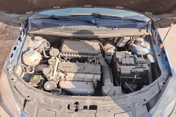 Used Skoda Fabia 2011 1.4L Automatic Crystal Edition Engine Bay