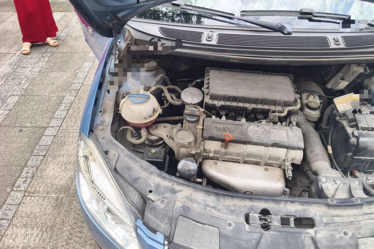 Used Skoda Fabia 2011 1.6L Automatic Crystal Edition Engine Bay Right