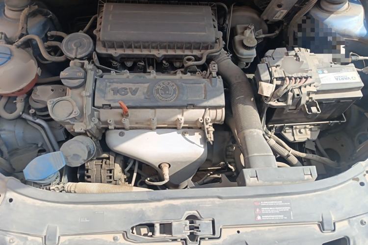 Used Skoda Fabia 2011 1.4L Manual Cool Edition Engine Bay