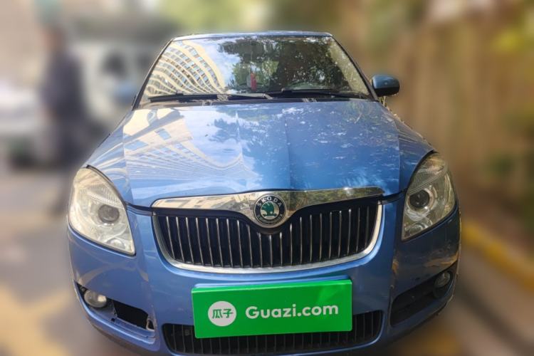 Used Skoda Fabia 2011 1.6L Automatic Crystal Edition Front