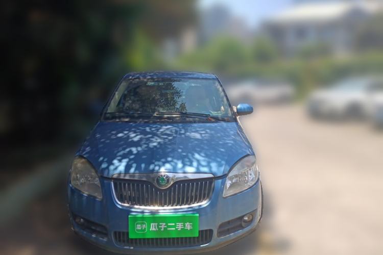 Used Skoda Fabia 2011 1.6L Automatic Crystal Edition Front