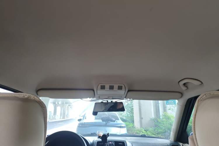 Used Skoda Fabia 2011 1.4L Automatic Crystal Edition Headliner