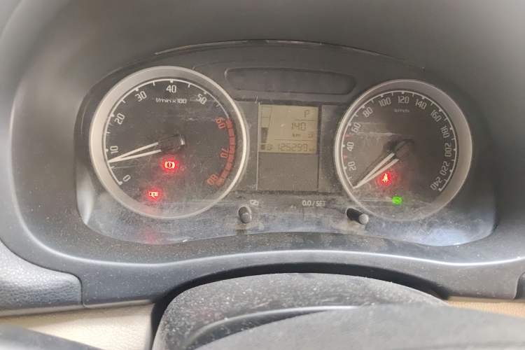 Used Skoda Fabia 2011 1.6L Automatic Crystal Edition Instrument Cluster