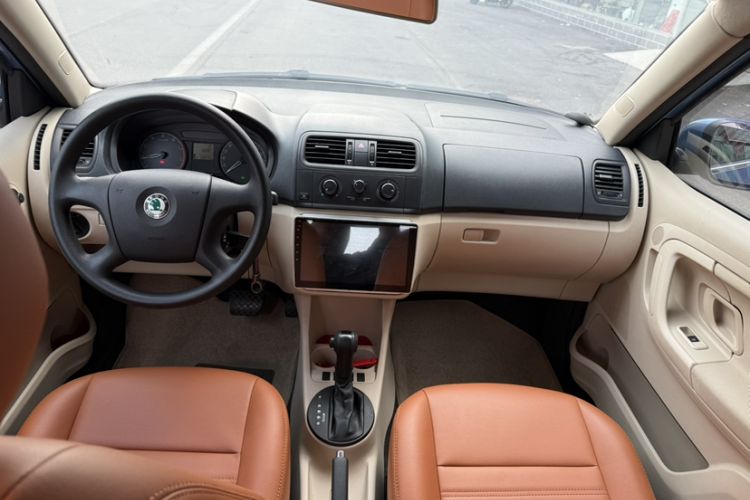 Used Skoda Fabia 2011 1.4L Automatic Crystal Edition Interior 3