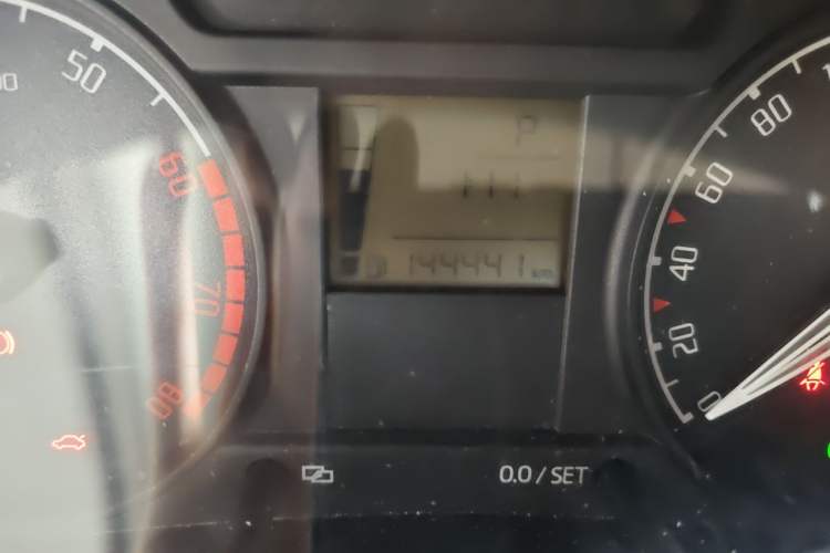 Used Skoda Fabia 2011 1.4L Automatic Crystal Edition Odometer Close Up