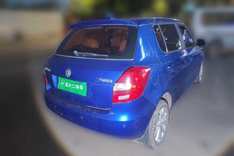 Used Skoda Fabia 2011 1.4L Manual Crystal Edition Rear Right 45 Deg