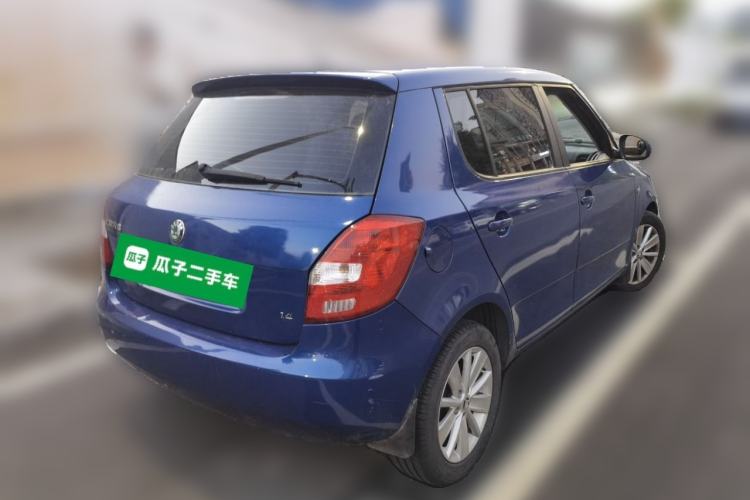 Used Skoda Fabia 2011 1.4L Automatic Crystal Edition Rear Right 45 Deg
