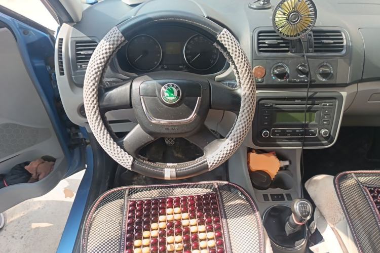 Used Skoda Fabia 2011 1.4L Manual Cool Edition Steering Wheel