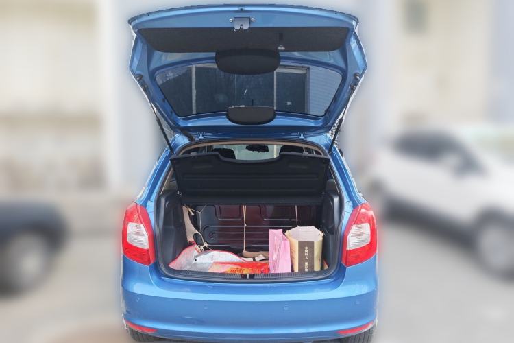 Used Skoda Fabia 2011 1.4L Automatic Crystal Edition Trunk