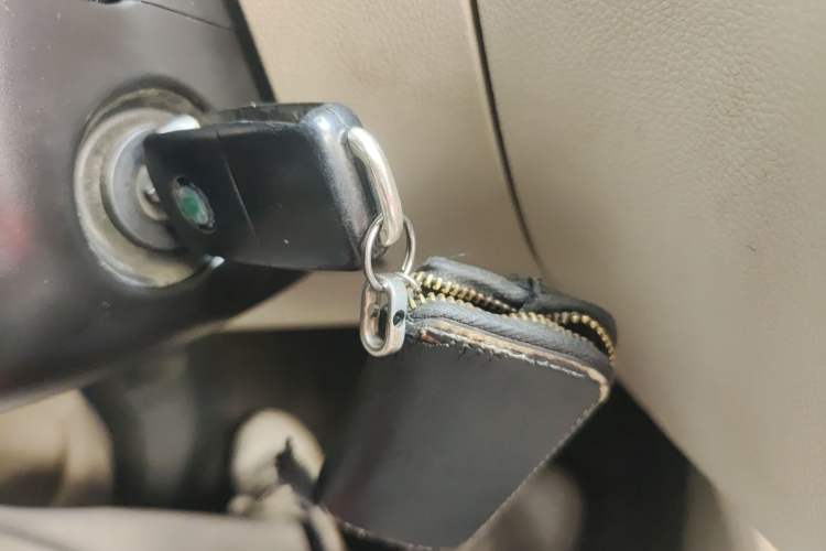Used Skoda Fabia 2011 1.6L Automatic Crystal Edition Vehicle Key