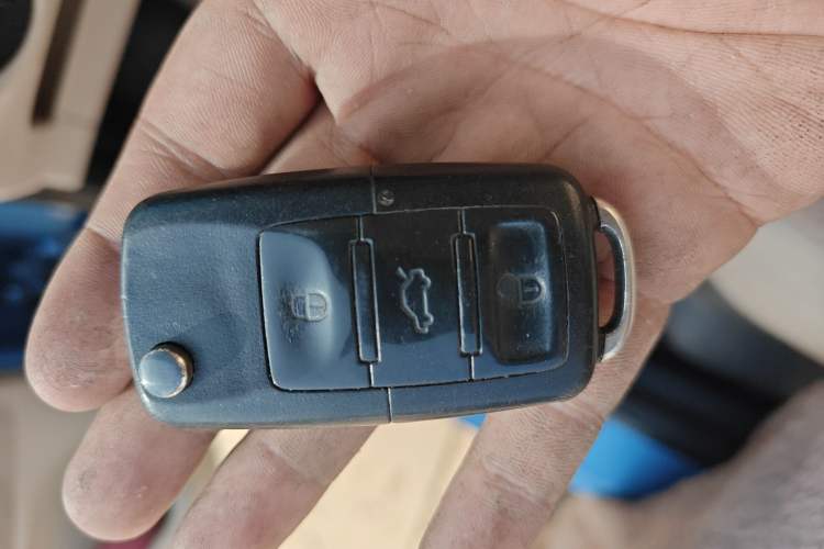 Used Skoda Fabia 2011 1.4L Automatic Crystal Edition Vehicle Key