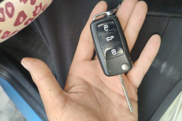 Used Skoda Fabia 2011 1.4L Automatic Crystal Edition Vehicle Key