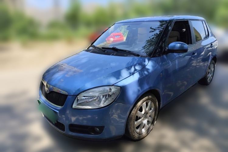 Used Skoda Fabia 2011 1.4L Manual Crystal Edition Guazi used car, China used car export, Used car for sale, Used  cars, Cheapest cars for sale