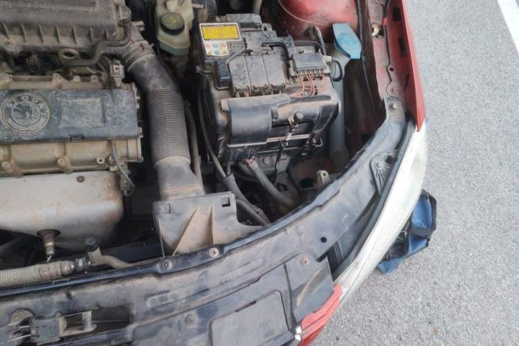 Used Skoda Fabia 2011 1.6L Automatic Crystal Edition Engine Bay Left
