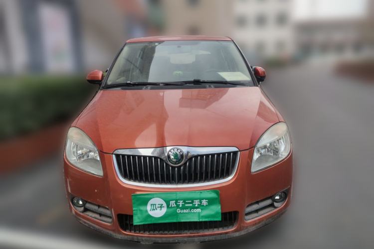 Used Skoda Fabia 2011 1.6L Automatic Crystal Edition Front