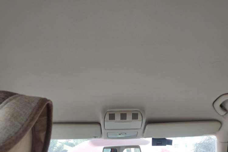 Used Skoda Fabia 2011 1.6L Automatic Crystal Edition Headliner