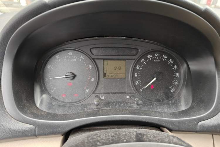 Used Skoda Fabia 2011 1.4L Manual Crystal Edition Instrument Cluster