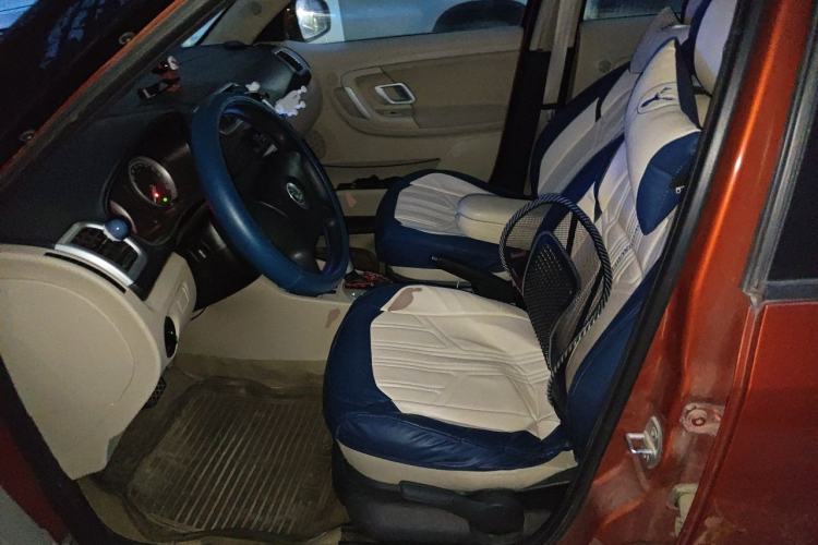 Used Skoda Fabia 2011 1.6L Automatic Crystal Edition Left Front Seat
