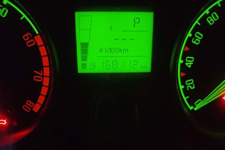 Used Skoda Fabia 2011 1.6L Automatic Crystal Edition Odometer Close Up
