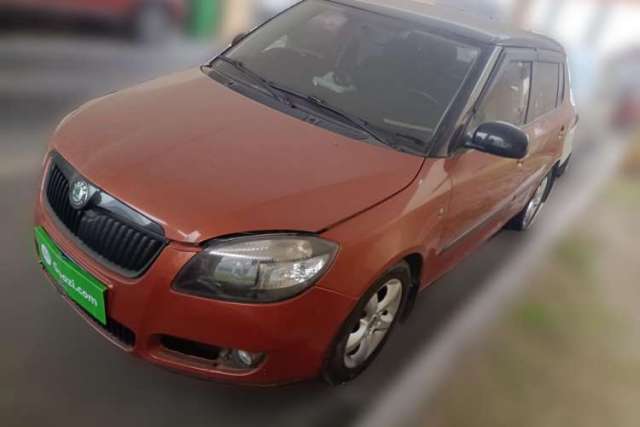 Used Skoda Fabia 2011 1.6L Automatic Cool Black Edition