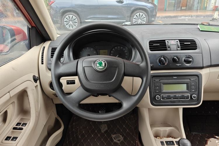 Used Skoda Fabia 2011 1.4L Manual Crystal Edition Steering Wheel