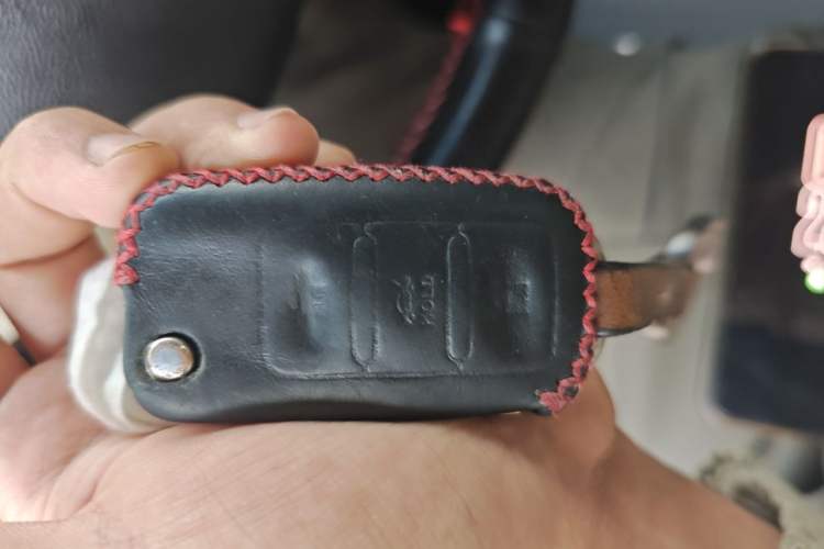 Used Skoda Fabia 2011 1.4L Automatic Crystal Edition Vehicle Key