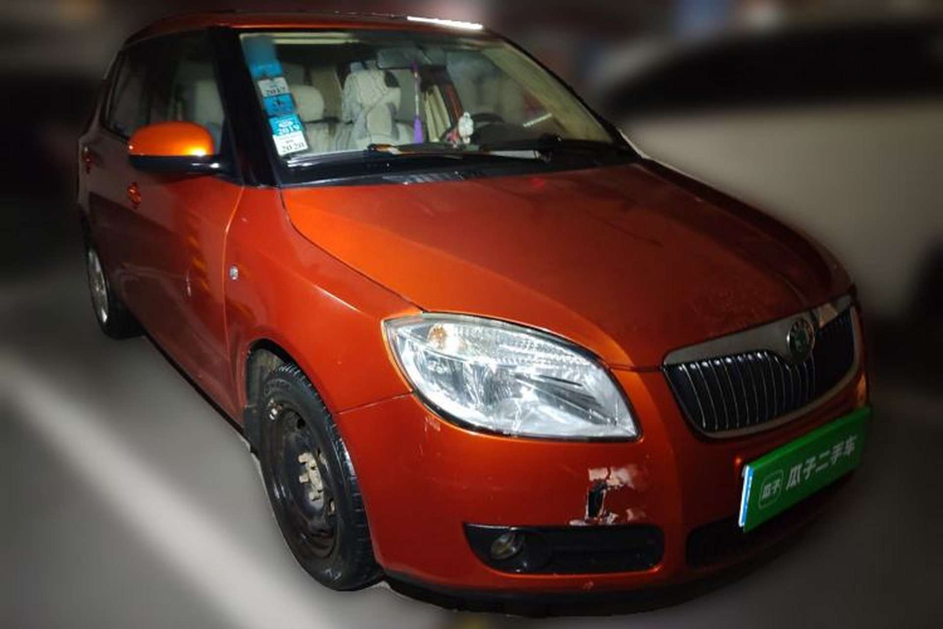 Used Skoda Fabia 2011 1.4L Automatic Crystal Edition Front Right 45 Deg
